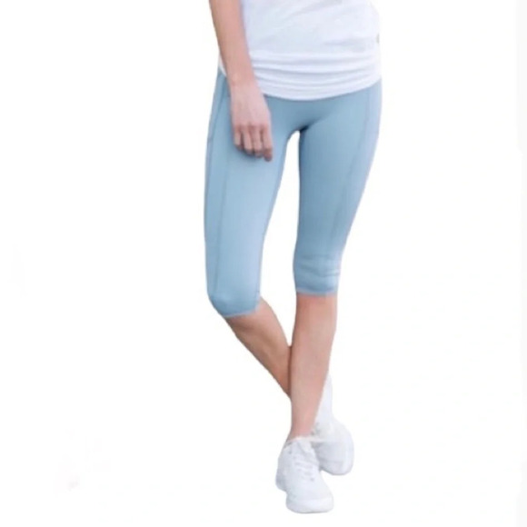 ZYIA Harmony Crop Leggings - Picture 1 of 4